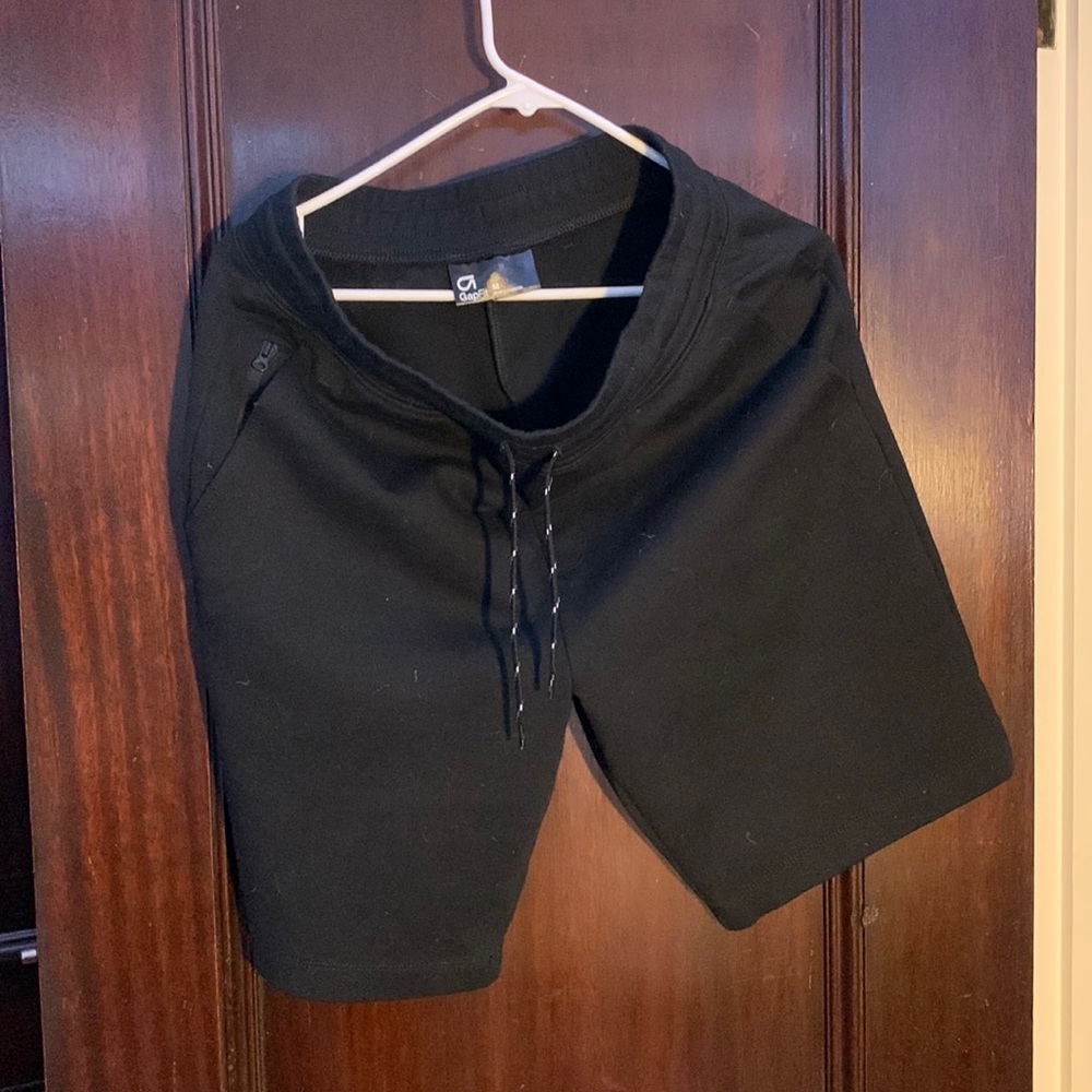 GapFit shorts